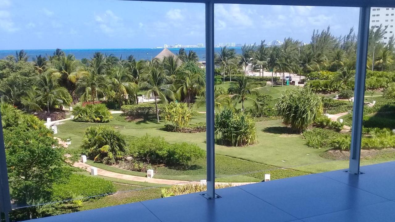דירות קנקון Swim The Caribbean & Work With A View מראה חיצוני תמונה