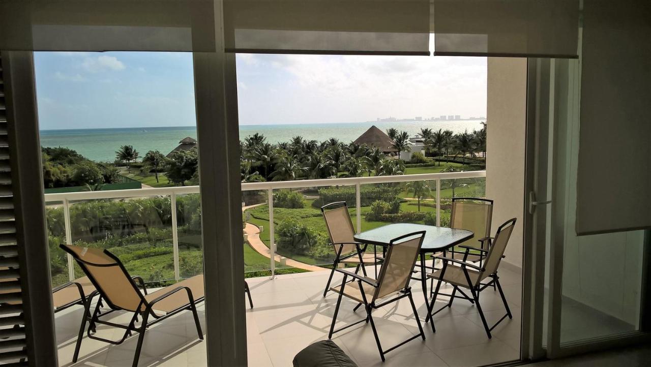 דירות קנקון Swim The Caribbean & Work With A View מראה חיצוני תמונה